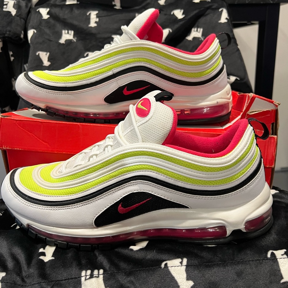 Nike Air Max 97 Volt Pink
